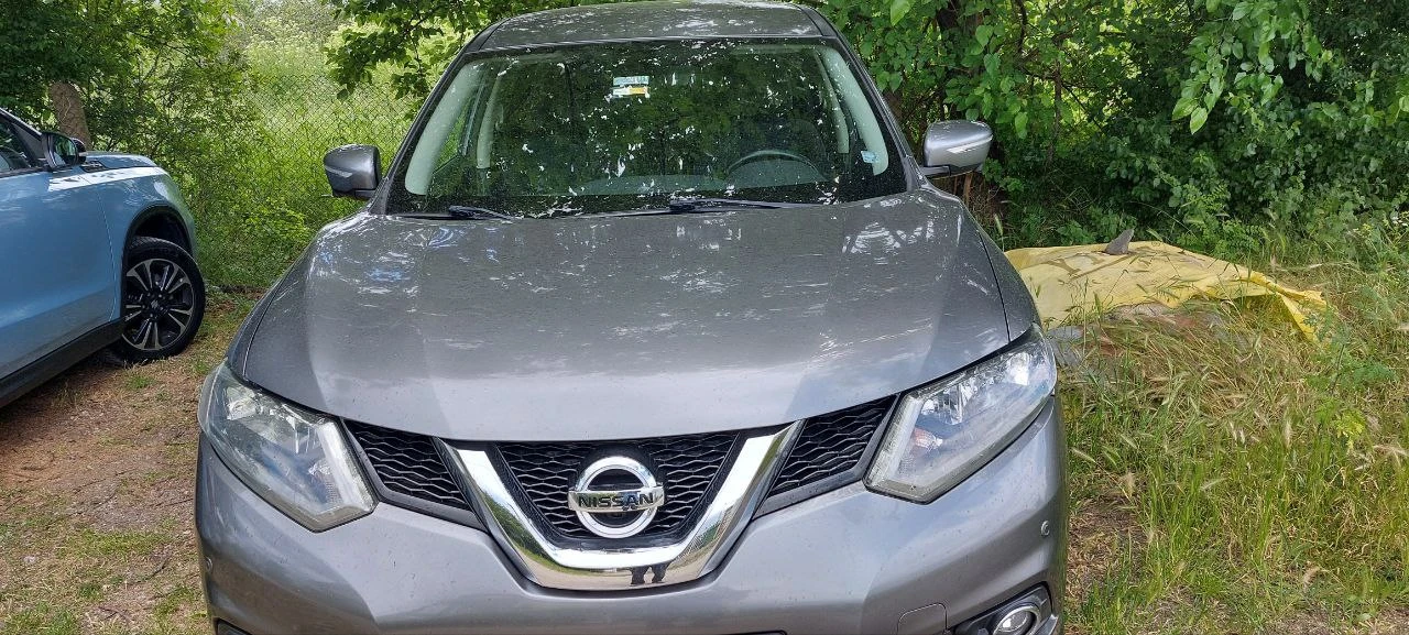 Nissan X-trail 1, 6 Дизел Автомат, Всички екстри - изображение 2