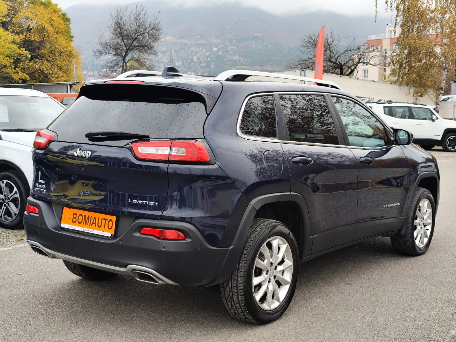 Jeep Cherokee 2.0mJT* 4X4* LED* * * / | Mobile.bg   4