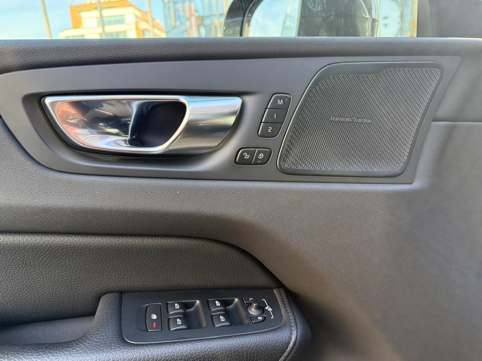 Volvo XC60 B4 D AWD Inscription | Mobile.bg � ����������� 11