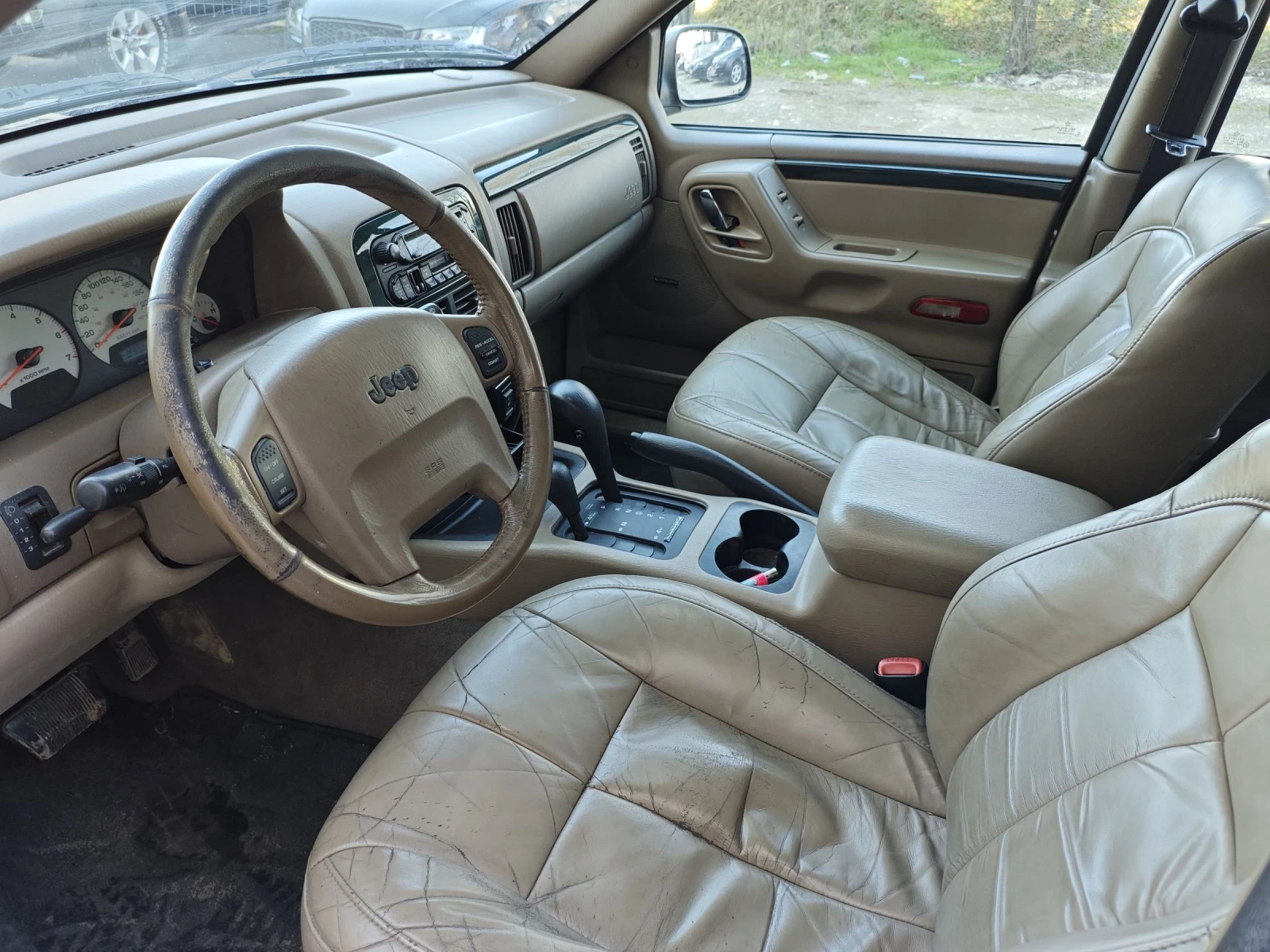 Jeep Grand cherokee 4.7 Газ, снимка 9 - Автомобили и джипове - 53745503