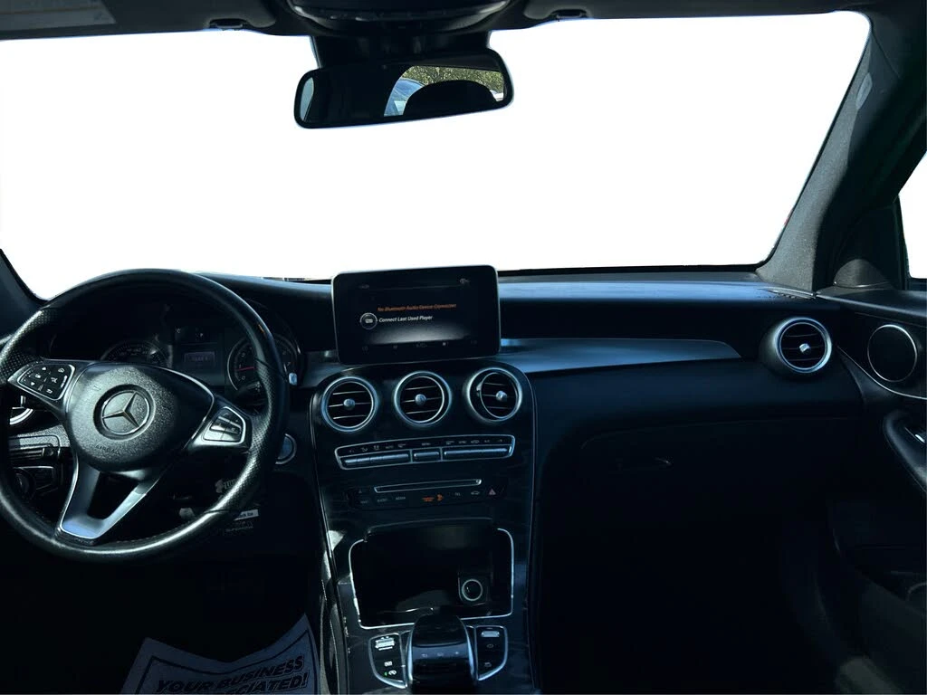 Mercedes-Benz GLC 300, снимка 10 - Автомобили и джипове - 53805477