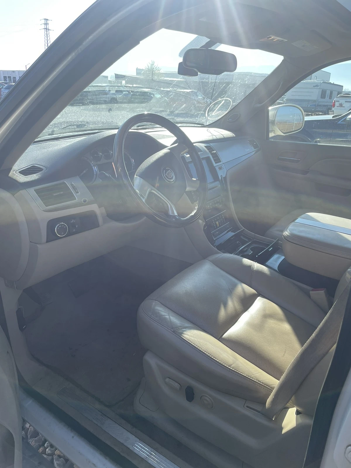 Cadillac Escalade, снимка 9 - Автомобили и джипове - 53971263