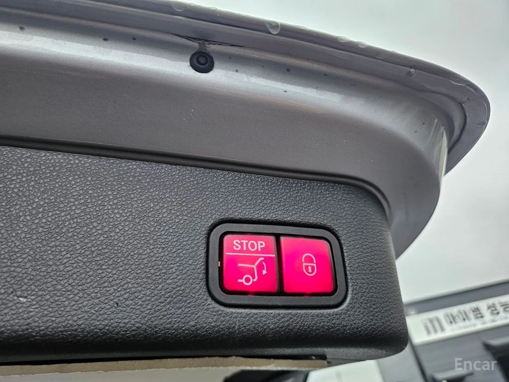 Mercedes-Benz GLE 350 AMG* PACK* HARMON* KARDON* ПОДГРЕВ* ОБДУХВАНЕ* МАС, снимка 16 - Автомобили и джипове - 54505633