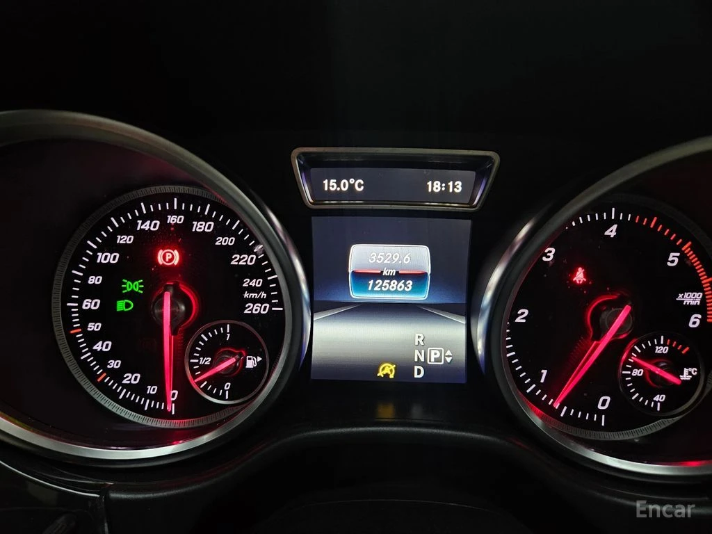 Mercedes-Benz GLE 350 AMG* PACK* HARMON* KARDON* ПОДГРЕВ* ОБДУХВАНЕ* МАС, снимка 12 - Автомобили и джипове - 54505633