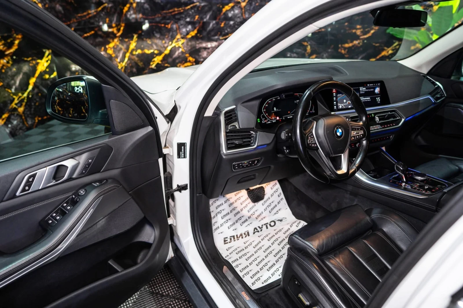 BMW X5 M50D XDRIVE FULL M SPORT LED NAVI ЛИЗИНГ 100%, снимка 11 - Автомобили и джипове - 54951041