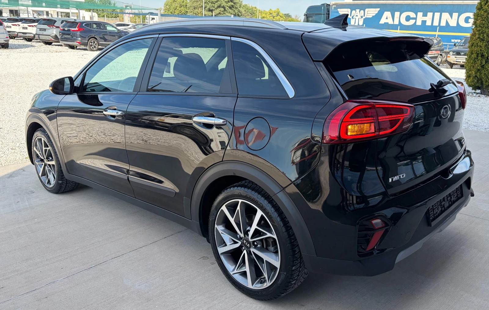 Kia Niro 1.6 HEV , снимка 6 - Автомобили и джипове - 56125503