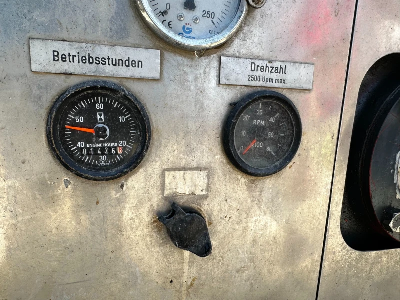 Mercedes-Benz Sprinter КАНАЛИ ОТПУШВАНЕ, снимка 9 - Бусове и автобуси - 52450637