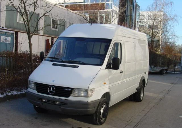 Mercedes-Benz Sprinter 312 313 на части, снимка 7 - Бусове и автобуси - 25770970