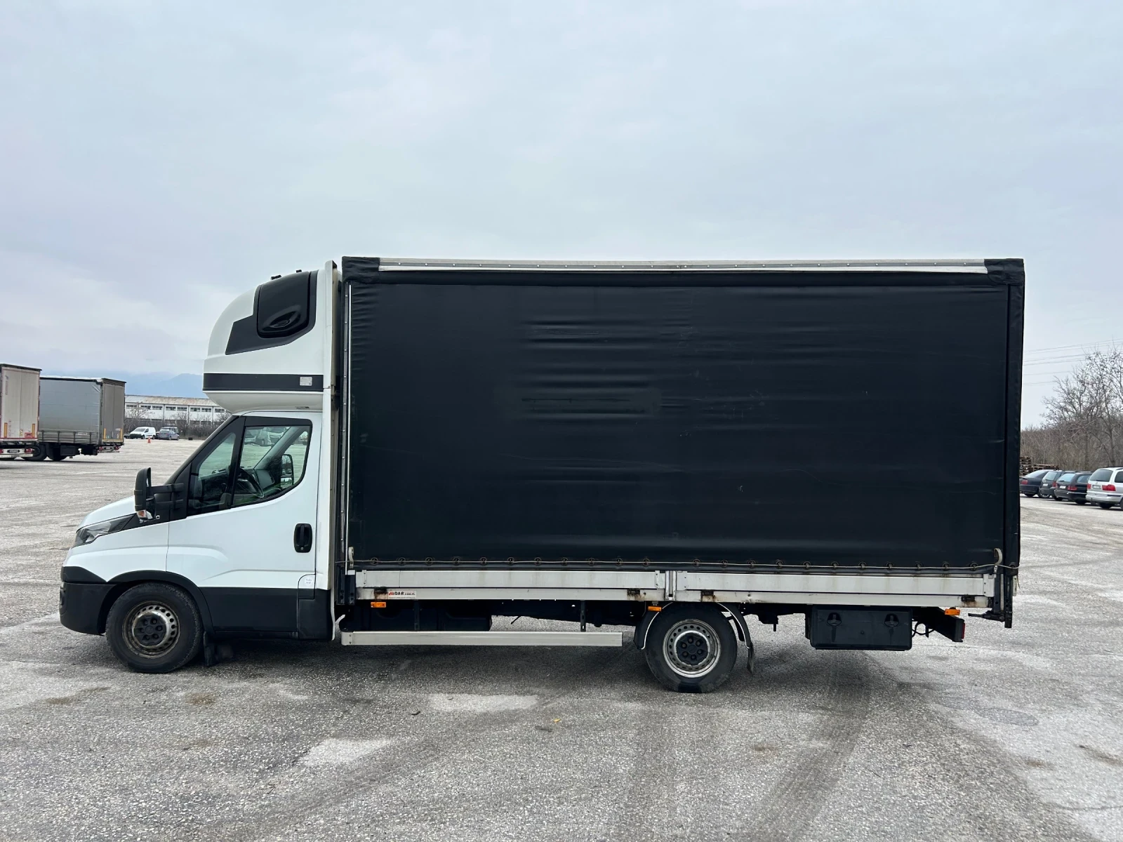 Iveco Daily 35-180 * 180к.с * 2018 * ОБСЛУЖЕН  - изображение 5