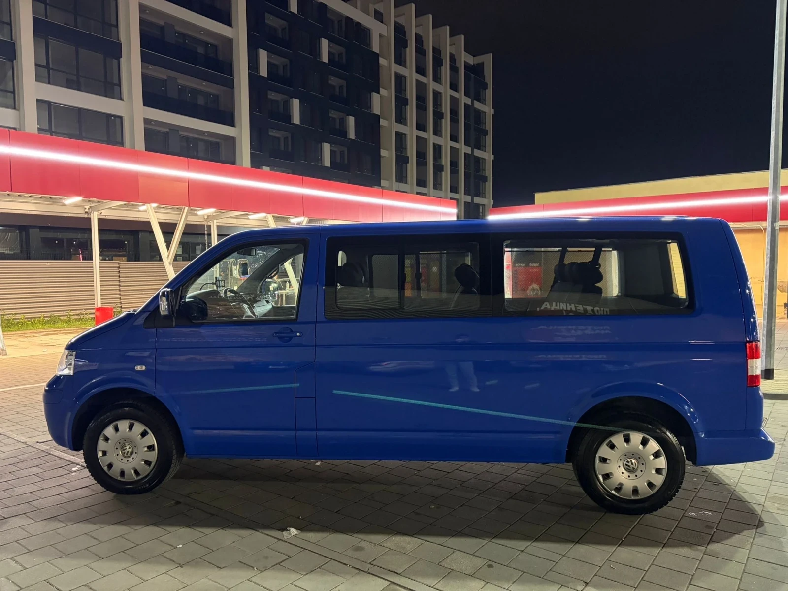 VW Caravelle Automat 201000km Top, снимка 11 - Бусове и автобуси - 54882475