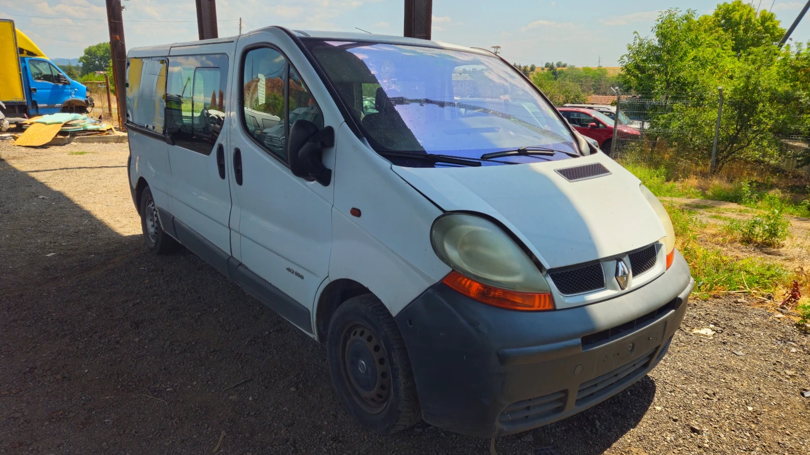 Renault Trafic 1.9dci/на части , снимка 2 - Бусове и автобуси - 55567069