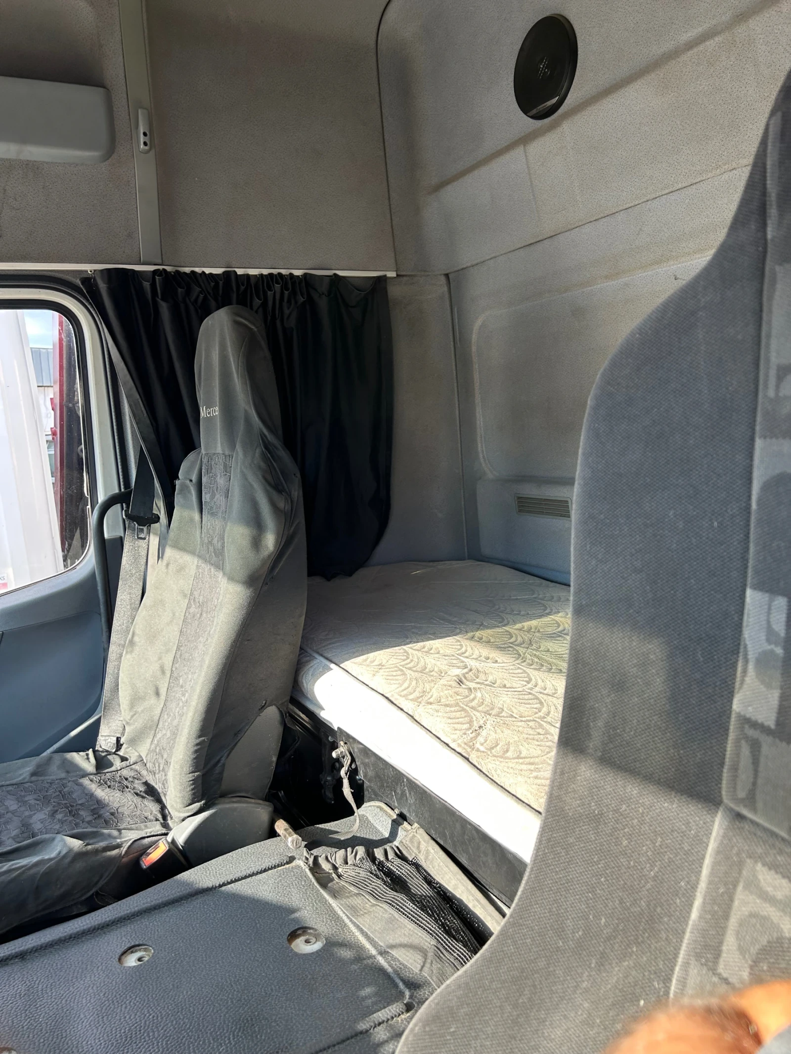 Mercedes-Benz Atego, снимка 11 - Камиони - 56125019