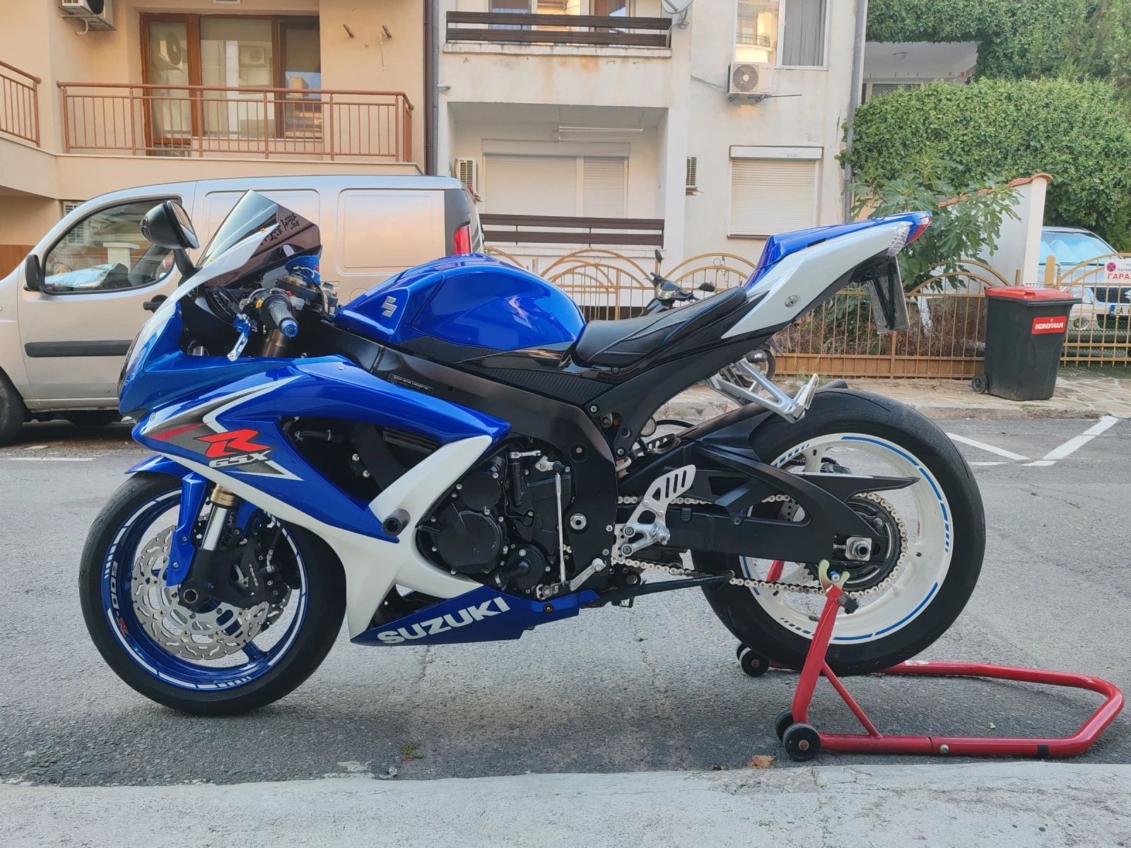 Suzuki Gsxr 600 - изображение 3