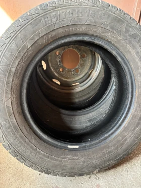 ���� � ������ 195/70R15 �� Nissan Capstar | Mobile.bg � ����� ������ 4