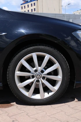 VW Golf Variant 2.0 TDI 4MOTION R-Line| 150 к.с.| ТОП ОБОРУДВАНЕ, снимка 6