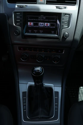 VW Golf Variant 2.0 TDI 4MOTION R-Line| 150 к.с.| ТОП ОБОРУДВАНЕ, снимка 12