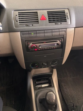 Skoda Fabia, снимка 12