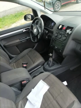 Обява за продажба на VW Touran 1.9 TDI. 105 кс. 2006 год. Шест скорости  ~4 850 лв. - изображение 11