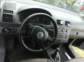 Обява за продажба на VW Touran 1.9 TDI. 105 кс. 2006 год. Шест скорости  ~4 850 лв. - изображение 10