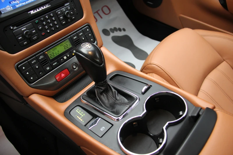 Maserati GranTurismo 4.2 V8/Automatik /BOSE/NAVI, снимка 10 - Автомобили и джипове - 38149822