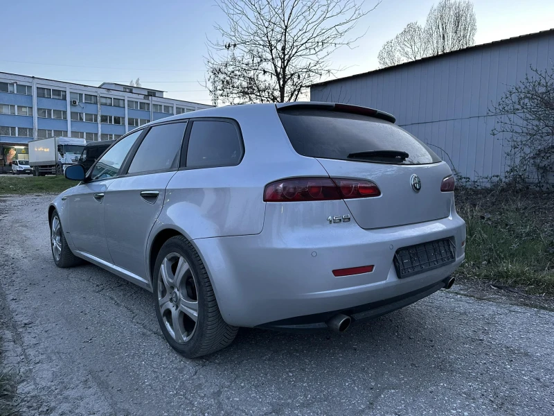 Alfa Romeo 159 sportwagon 2.4 JTDm, снимка 3 - Автомобили и джипове - 45522990