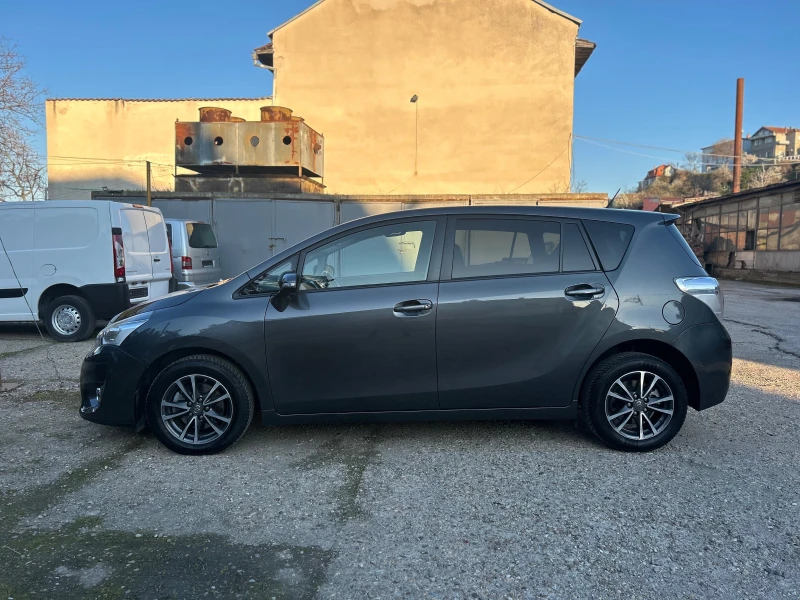 Toyota Verso Камера-Нави-7места-Италия!, снимка 16 - Автомобили и джипове - 49583351