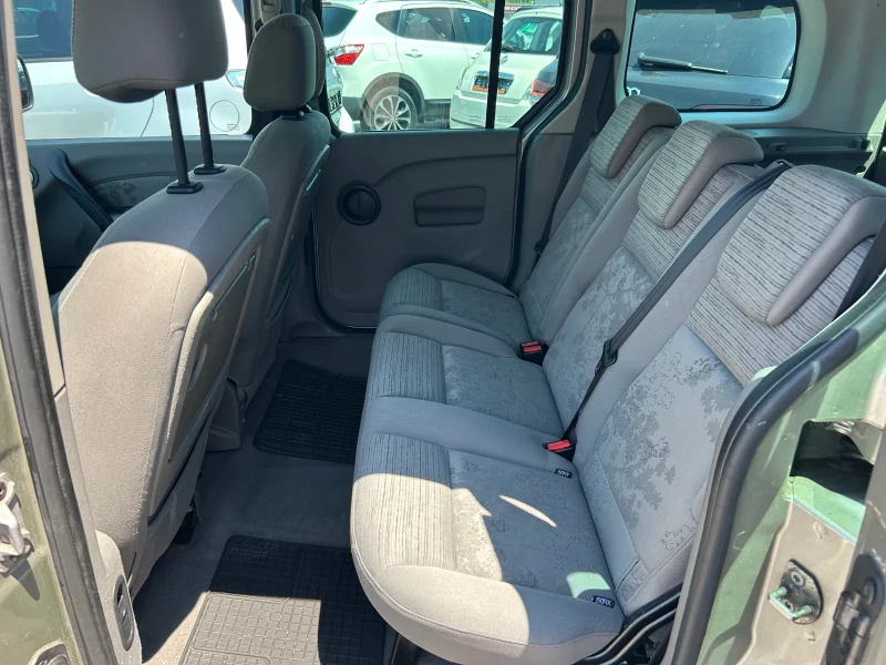 Renault Kangoo 1.5 DCI 103к.с, снимка 8 - Автомобили и джипове - 50433710
