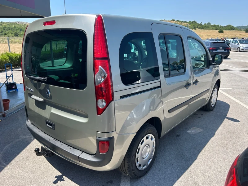 Renault Kangoo 1.5 DCI 103к.с, снимка 4 - Автомобили и джипове - 50433710
