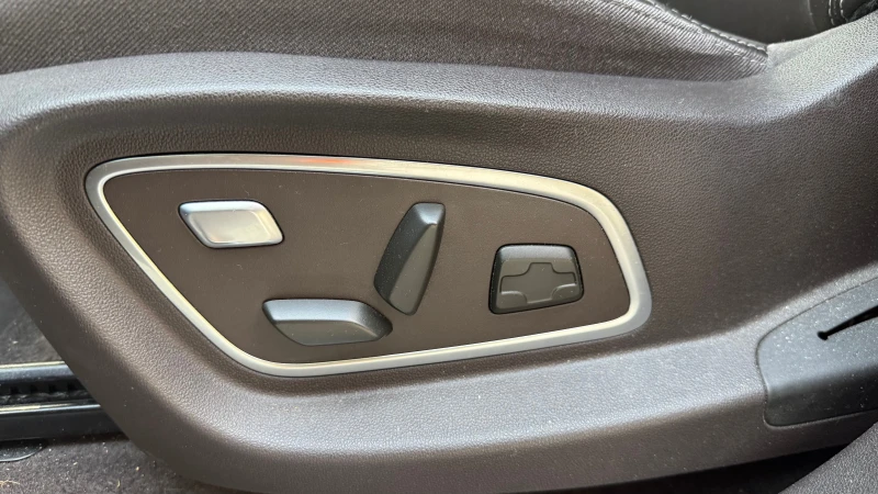 Renault Espace IINITIALE PARIS , снимка 9 - Автомобили и джипове - 51682882