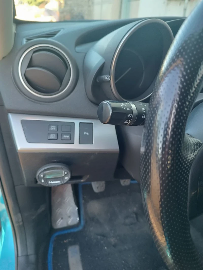 Mazda 3, снимка 8 - Автомобили и джипове - 52368744