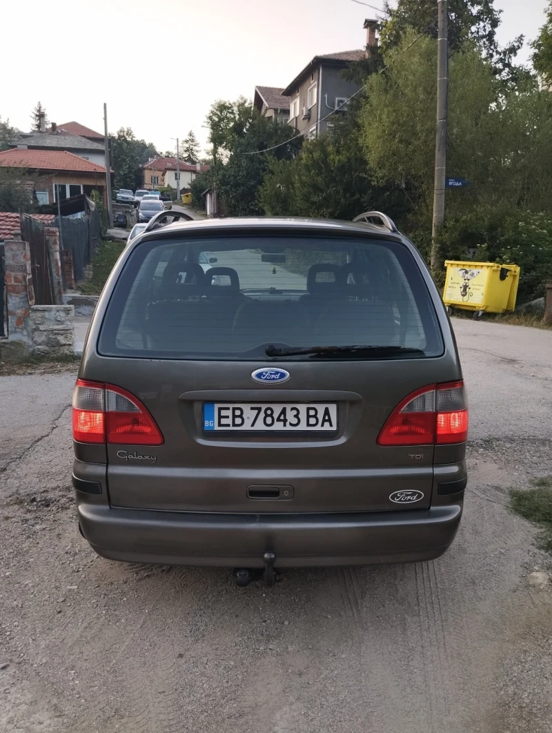 VW Sharan 1.9tdi.avtomatik, снимка 2 - Автомобили и джипове - 51959375