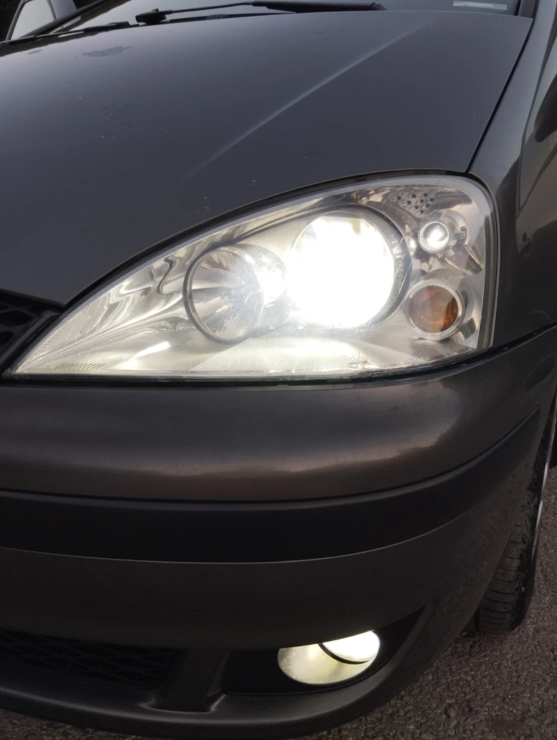 VW Sharan 1.9tdi.avtomatik, снимка 10 - Автомобили и джипове - 51959375