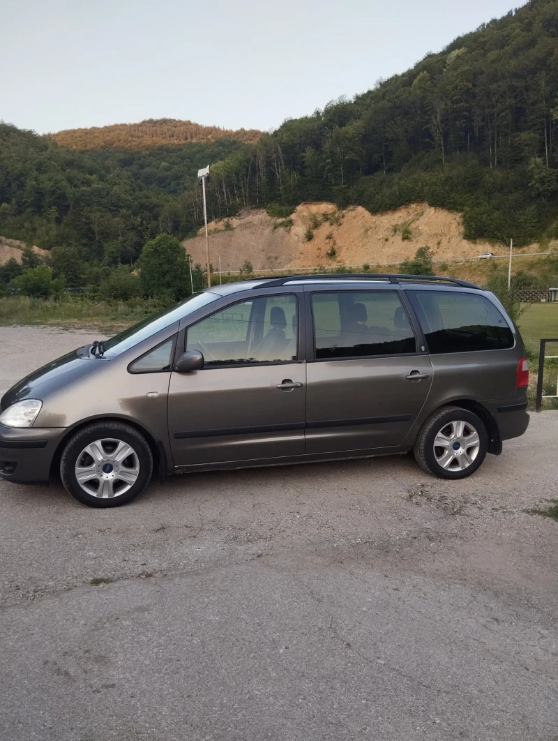 VW Sharan 1.9tdi.avtomatik, снимка 3 - Автомобили и джипове - 51959375