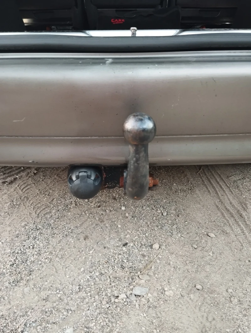 VW Sharan 1.9tdi.avtomatik, снимка 13 - Автомобили и джипове - 51959375