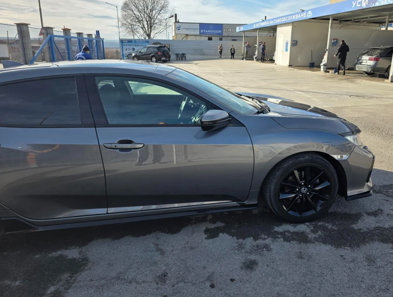 Honda Civic  1.5 TURBO SPORT CVT, снимка 6 - Автомобили и джипове - 52379783