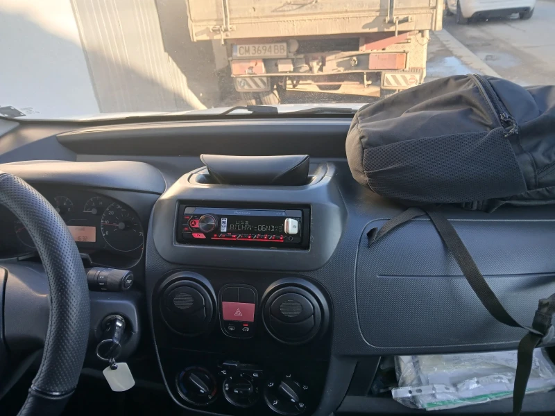 Peugeot Bipper, снимка 6 - Автомобили и джипове - 53074739