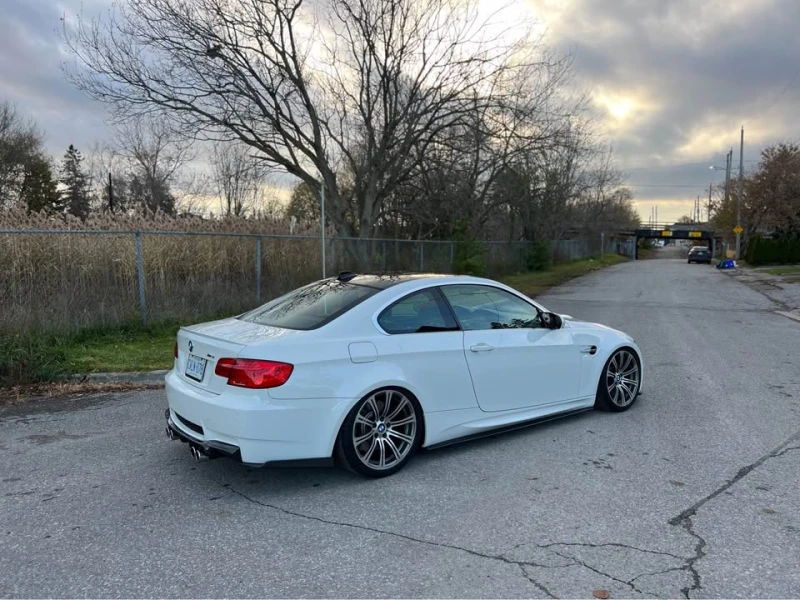 BMW M3 ALPINE WHITE* ЧЕРВЕНА КОЖА * CARFAX * АВТОКРЕДИТ *, снимка 9 - Автомобили и джипове - 53274926