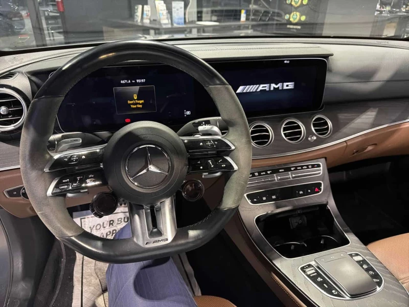 Mercedes-Benz E 53 AMG CARFAX, снимка 8 - Автомобили и джипове - 53600256