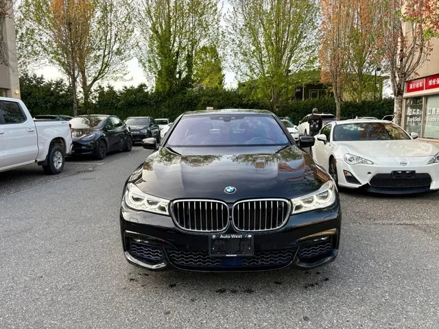 BMW 750 XDRIVE HEAD UP/360#PANO# #УНИКАТ# !FULL!