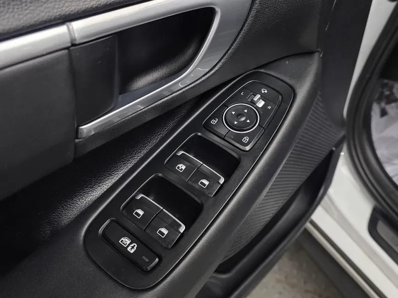 Hyundai Sonata 2.0 - САМО 30% АВАНС, снимка 13 - Автомобили и джипове - 55940411