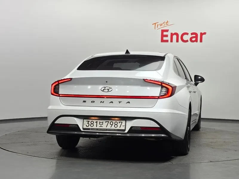 Hyundai Sonata 2.0 - САМО 30% АВАНС, снимка 4 - Автомобили и джипове - 55940411