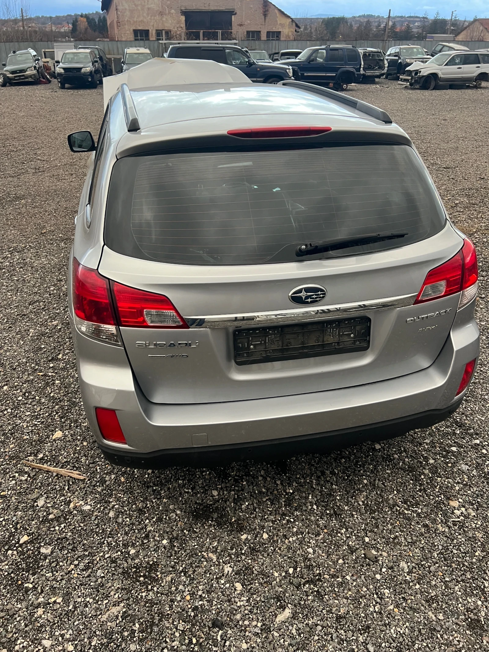 Subaru Outback 2, 5 AVTOMAT CVT - изображение 3