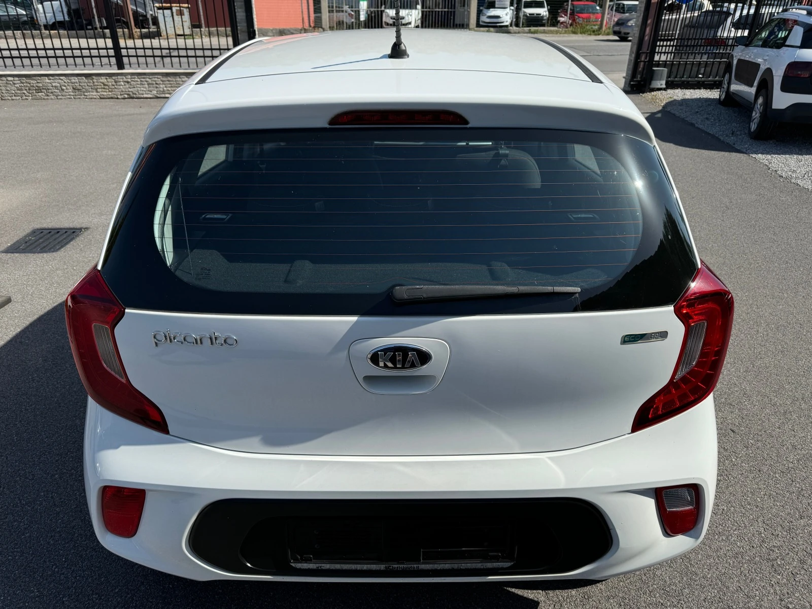 Kia Picanto 1.0 LPG  EURO 6 НОВ ВНОС - изображение 5