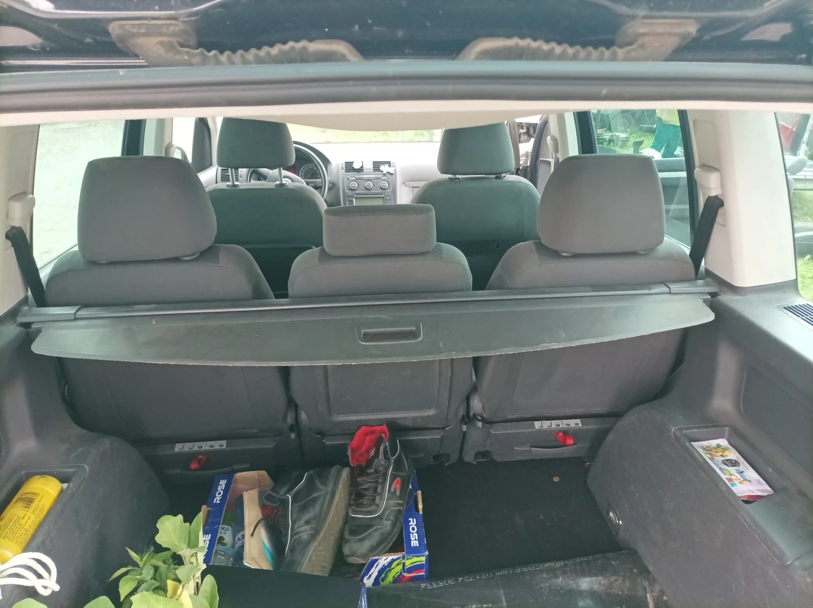 VW Touran 1.9 TDI. 105 кс. 2006 год. Шест скорости  - изображение 10