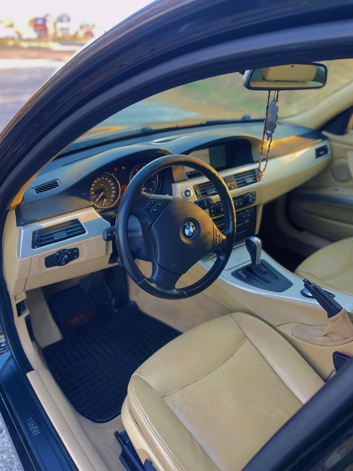 BMW 325 E91 325i LPG - изображение 5