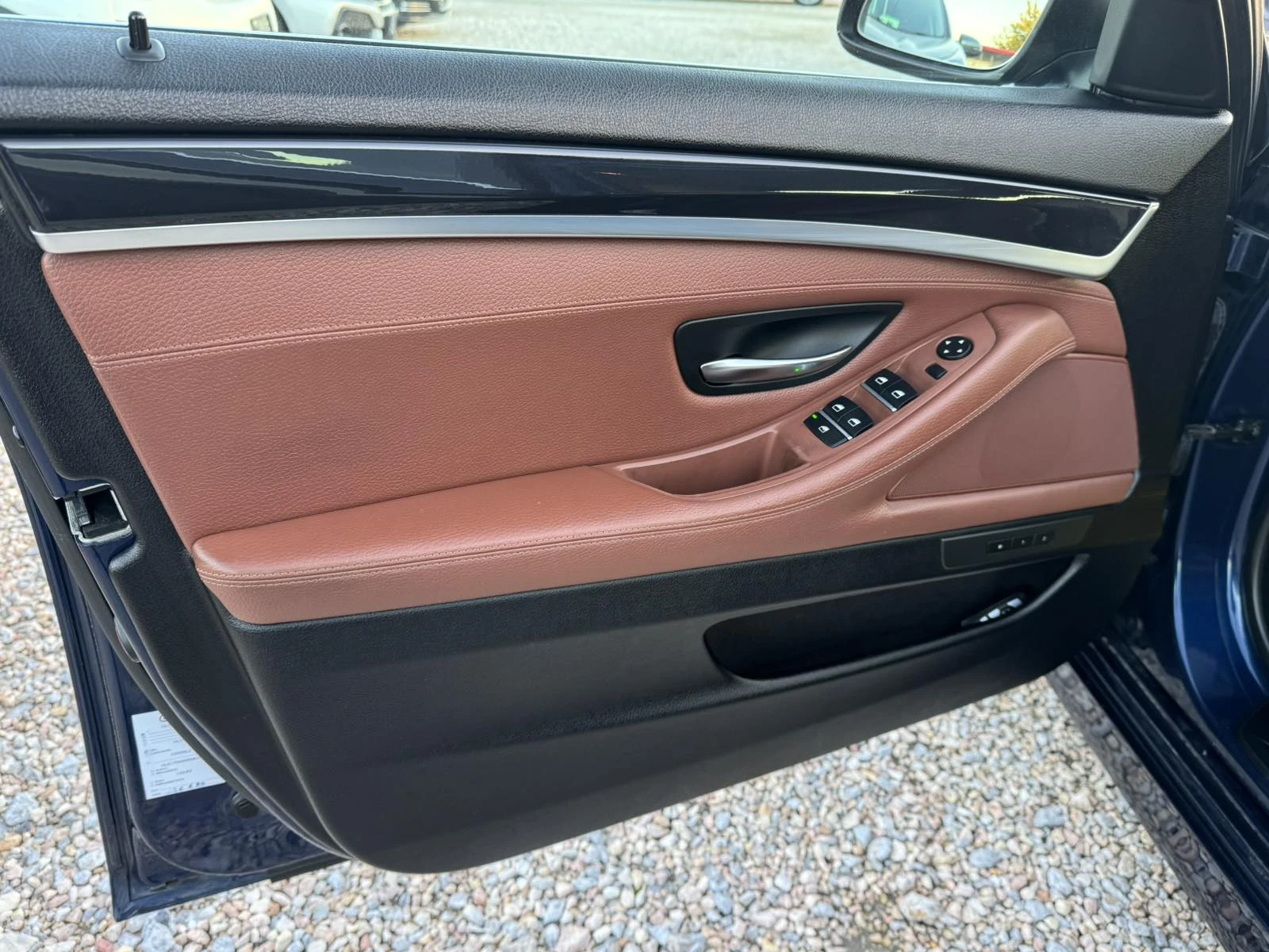 BMW 520 2.0D | Mobile.bg   11