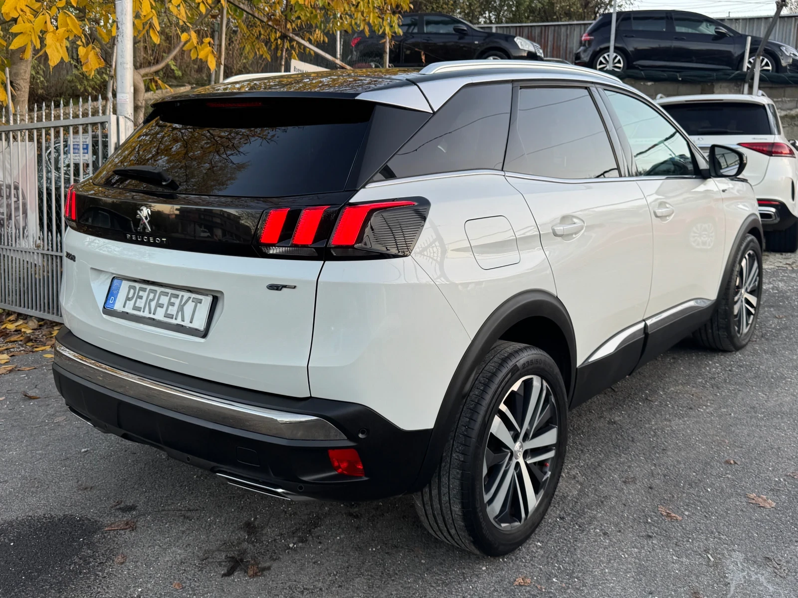 Peugeot 3008 2.0HDI* 180* GT-LINE* FULL MAX* Focal* Massage | Mobile.bg   4