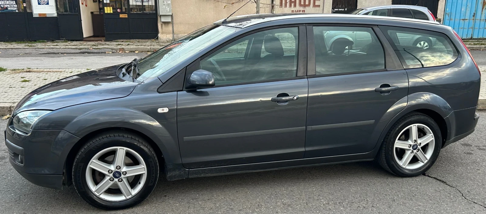Ford Focus 1.6 - изображение 2