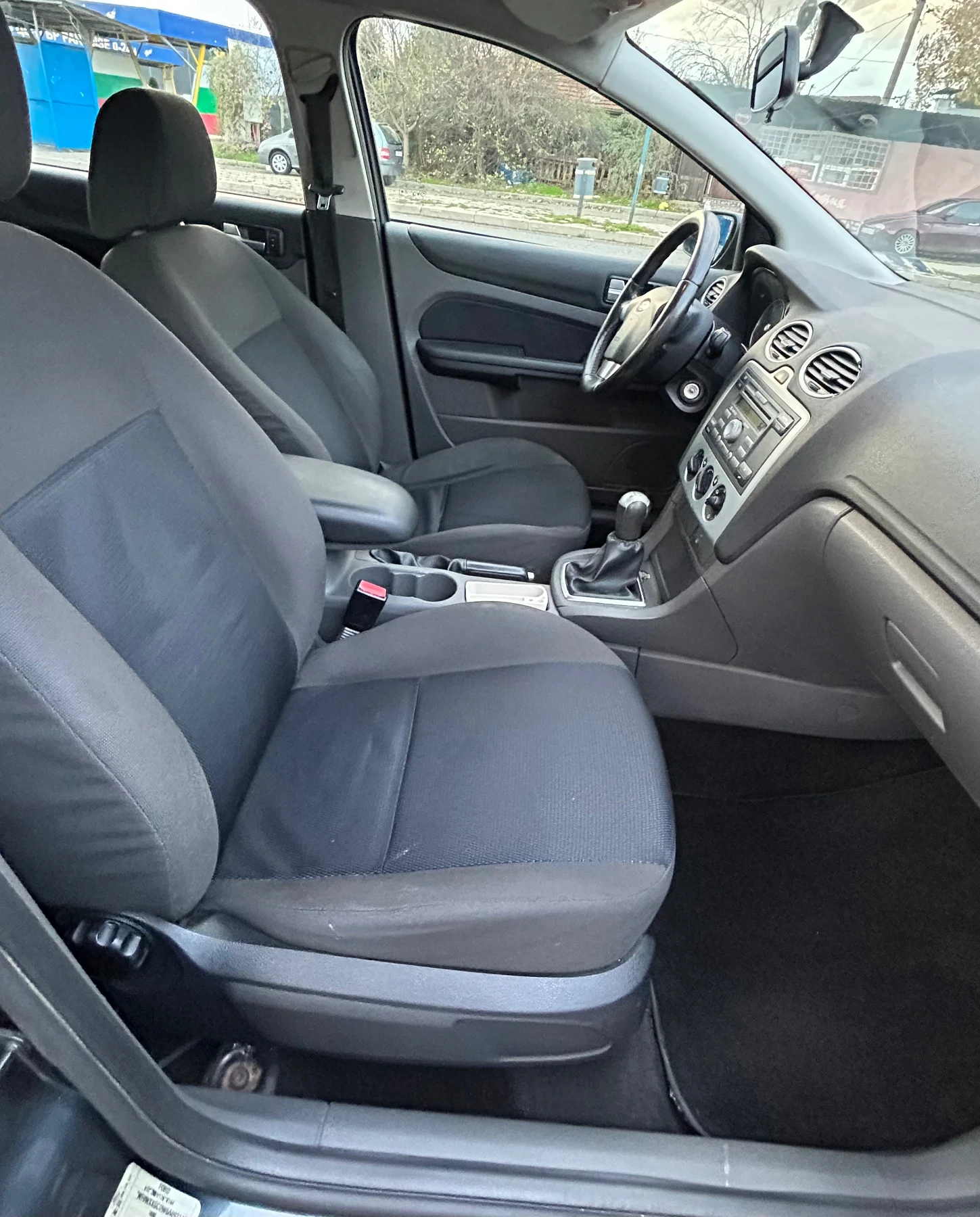 Ford Focus 1.6 - изображение 8