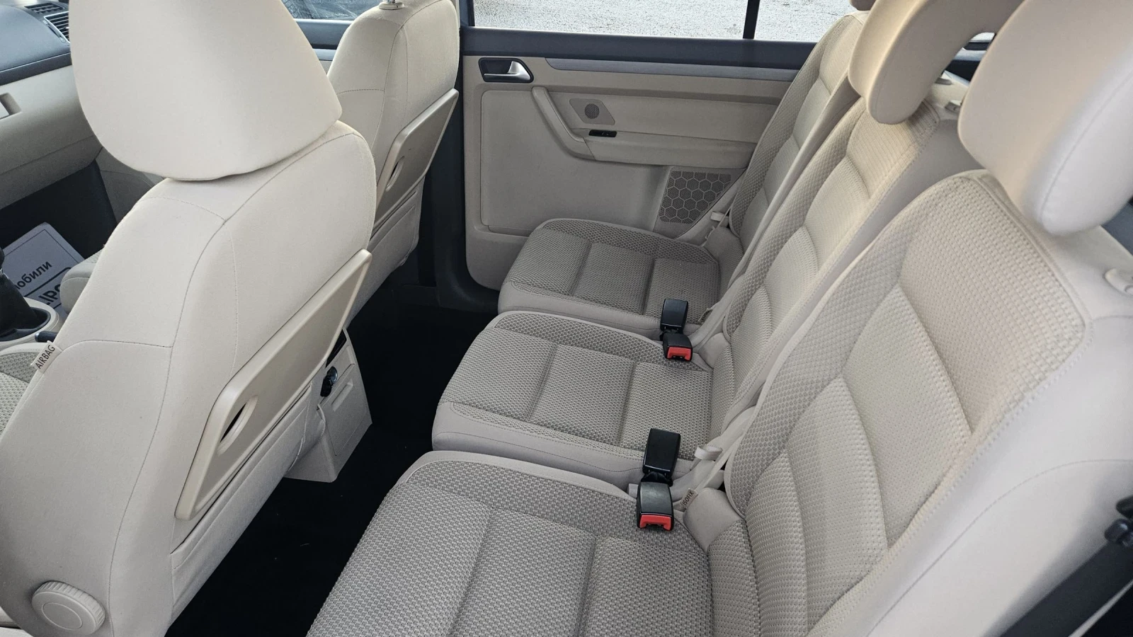 VW Touran 1.6 TDI - изображение 10